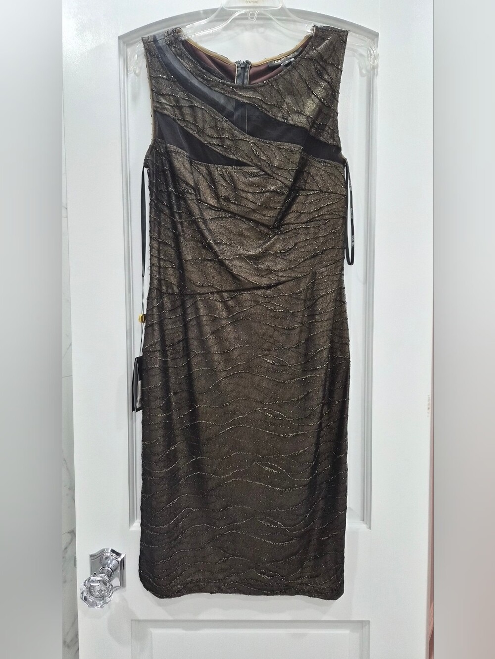NWT Tadashi Shoji Metallic Bronze sleeveless Cocktail Dress